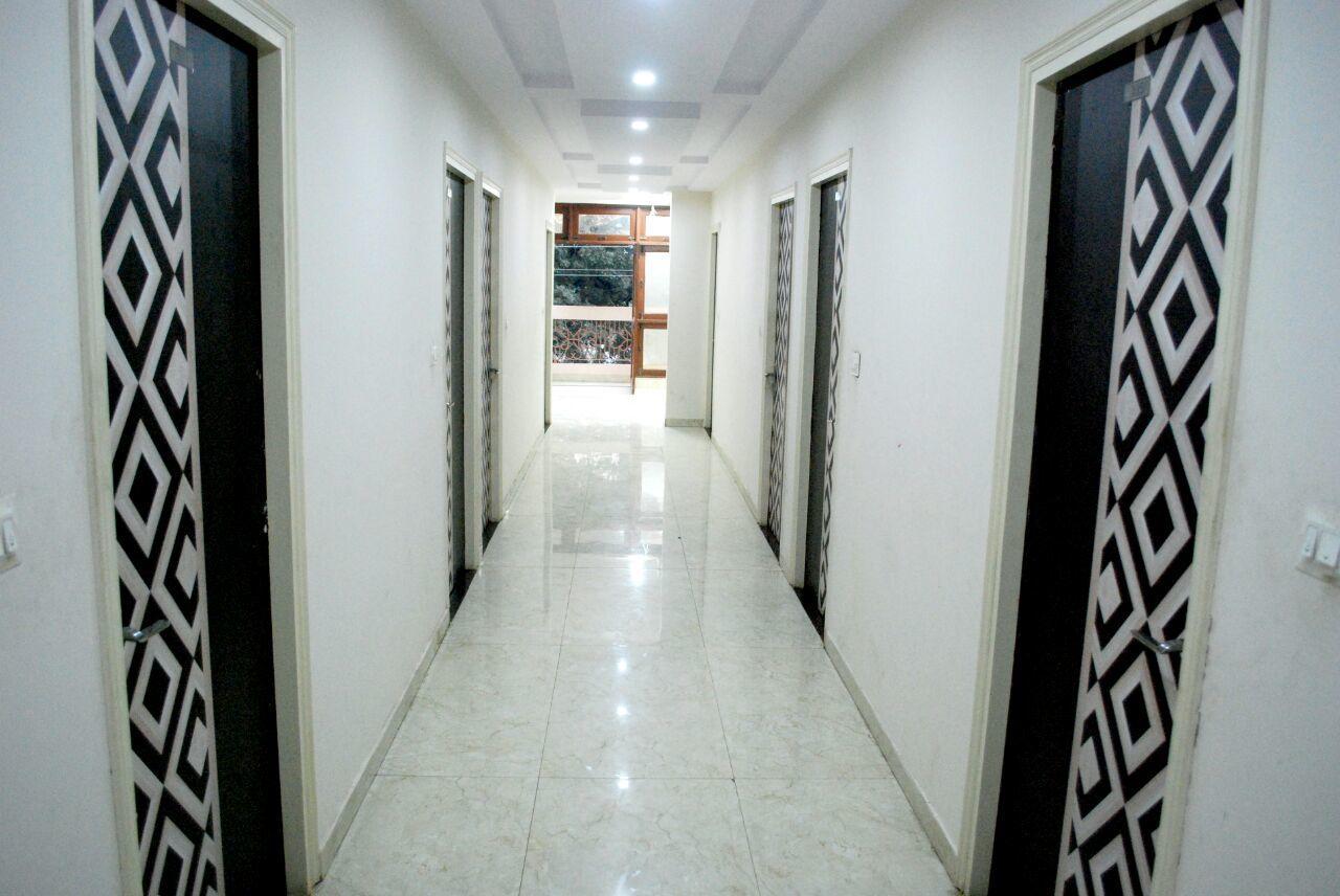 Hotel Harish Palace Агра Экстерьер фото