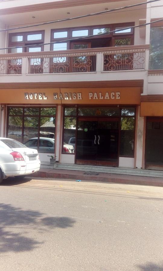 Hotel Harish Palace Агра Экстерьер фото
